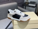 ヴァレンティノ靴 VALENTINO 2025新作 スニーカー