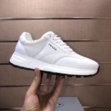 プラダ靴 PRADA 2025新作 カジュアルシューズ