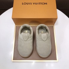 ルイヴィトン靴 LOUIS VUITTON 2025新作 カジュアルシューズ