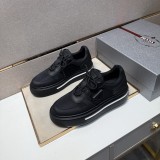 プラダ靴 PRADA 2025新作 カジュアルシューズ