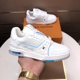 ルイヴィトン靴 LOUIS VUITTON 2025新作 スニーカー