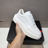 プラダ靴 PRADA 2025新作 カジュアルシューズ