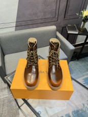 ルイヴィトン靴 LOUIS VUITTON 2025新作 ブーツ