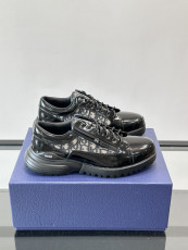 ディオール靴 DIOR 2025新作 カジュアルシューズ