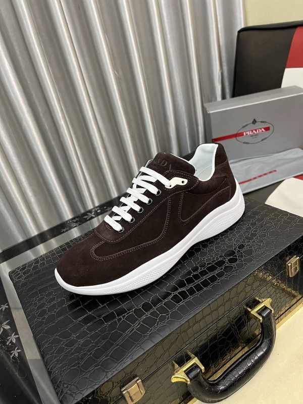 プラダ靴 PRADA 2025新作 カジュアルシューズ