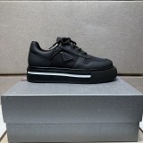 プラダ靴 PRADA 2025新作 カジュアルシューズ