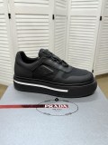 プラダ靴 PRADA 2025新作 カジュアルシューズ