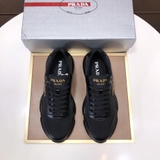 プラダ靴 PRADA 2025新作 モカシン