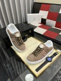 ヴァレンティノ靴 VALENTINO 2025新作 カジュアルシューズ