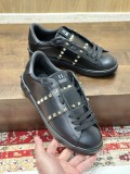 ヴァレンティノ靴 VALENTINO 2025新作 スニーカー