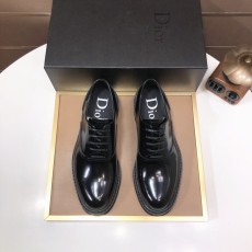 ディオール靴 DIOR 2025新作 モカシン