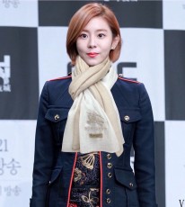 バーバリーマフラー BURBERRY 2025新作マフラー