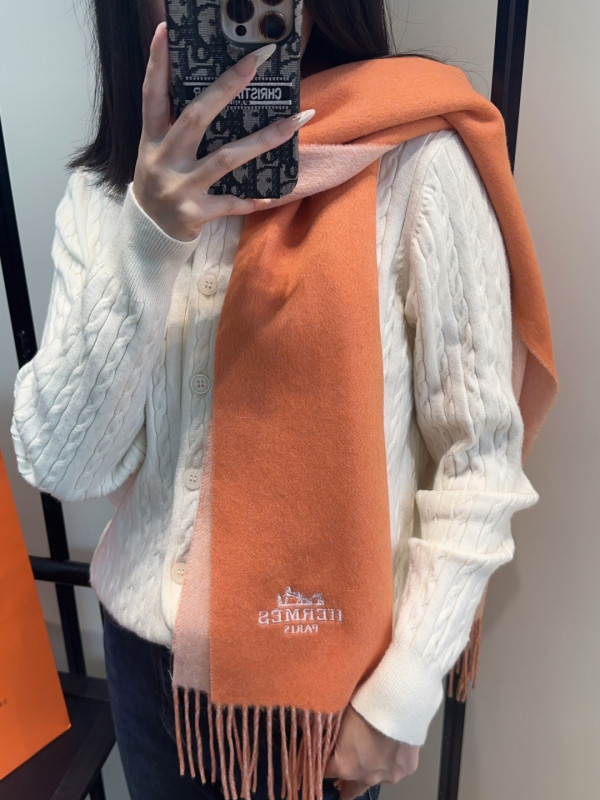 エルメスマフラー HERMES 2025新作マフラー