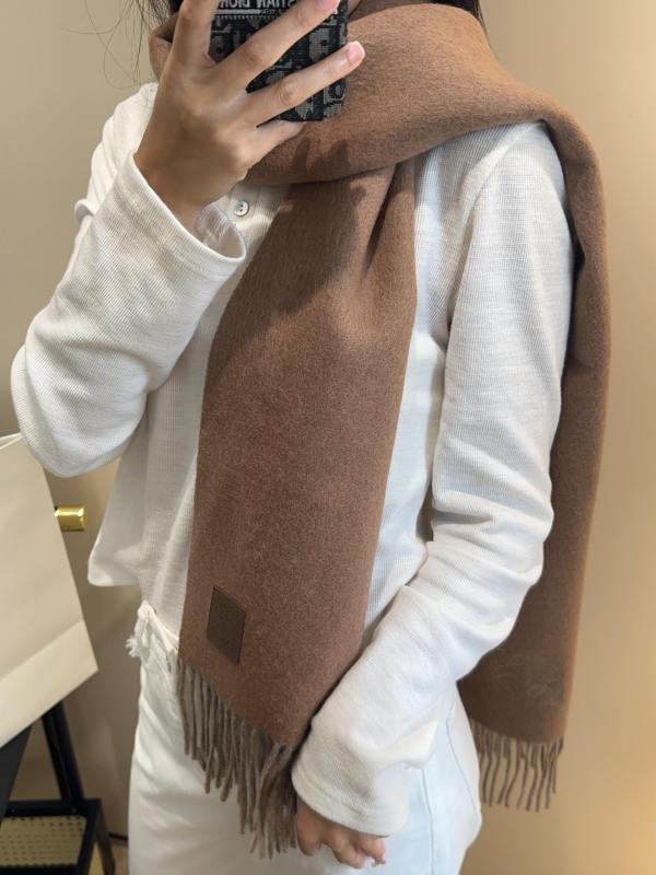 ロエベマフラー LOEWE 2025新作マフラー