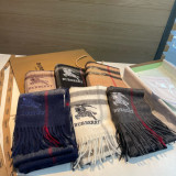 バーバリーマフラー BURBERRY 2025新作マフラー