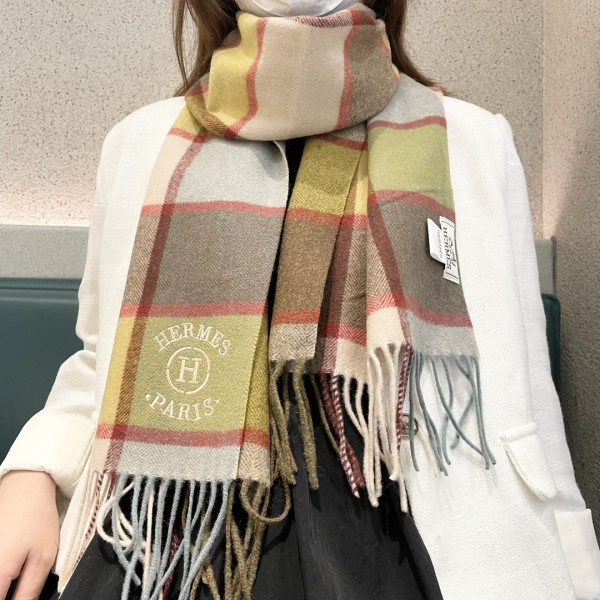 エルメスマフラー HERMES 2025新作マフラー