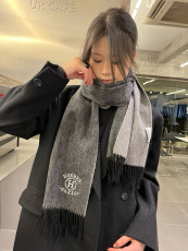 エルメスマフラー HERMES 2025新作カシミヤのマフラー