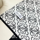 ロエベマフラー LOEWE 2025新作マフラー