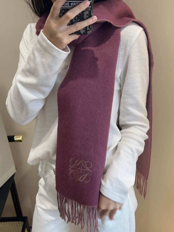 ロエベマフラー LOEWE 2025新作マフラー