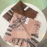 バーバリーマフラー BURBERRY 2025新作カシミヤのマフラー