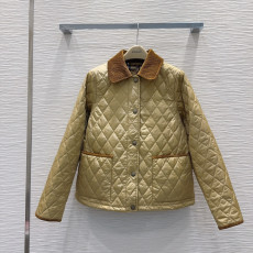 バーバリー服 BURBERRY 2025新作 綿入れ