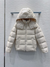 モンクレール服 MONCLER 2025新作 ダウンジャケット