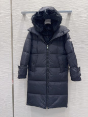 モンクレール服 MONCLER 2025新作 ダウンジャケット