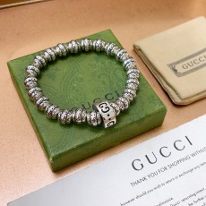 グッチブレスレット GUCCI 2025新作 ブレスレット
