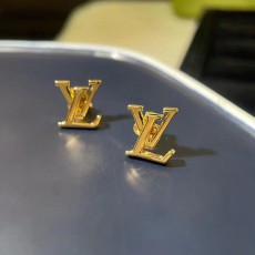 ルイヴィトンピアス LOUIS VUITTON 2025新作 ピアス