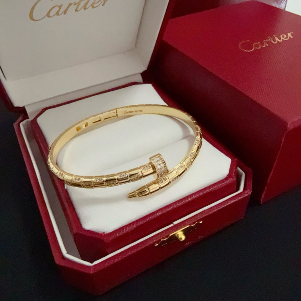 カルティエブレスレット CARTIER 2025新作 ブレスレット