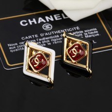 シャネルブローチ CHANEL 2025新作 ブローチ