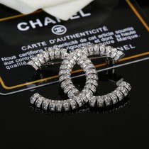 シャネルブローチ CHANEL 2025新作 ブローチ