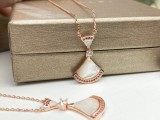 ブルガリネックレス BVLGARI 2025新作 ネックレス