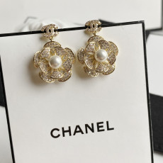 シャネルピアス CHANEL 2025新作 ピアス