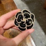 シャネルブローチ CHANEL 2025新作 ブローチ