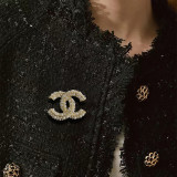 シャネルブローチ CHANEL 2025新作 ブローチ