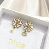 ディオールピアス DIOR 2025新作 ピアス
