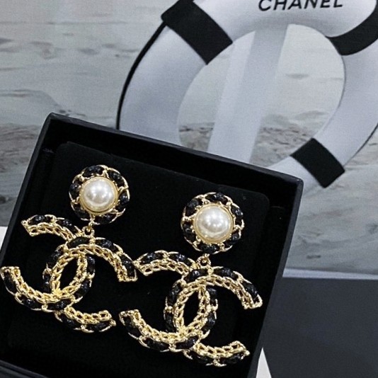 シャネルピアス CHANEL 2025新作 ピアス