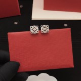 ロエベピアス LOEWE 2025新作 ピアス