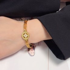 ルイヴィトンブレスレット LOUIS VUITTON 2025新作 ブレスレット