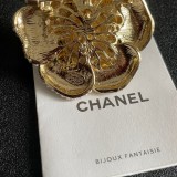 シャネルブローチ CHANEL 2025新作 ブローチ