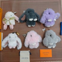 ルイヴィトンキーホルダー LOUIS VUITTON 2025新作 キーホルダー