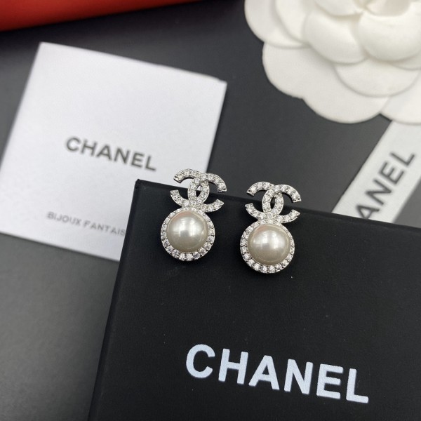 シャネルピアス CHANEL 2025新作 ピアス