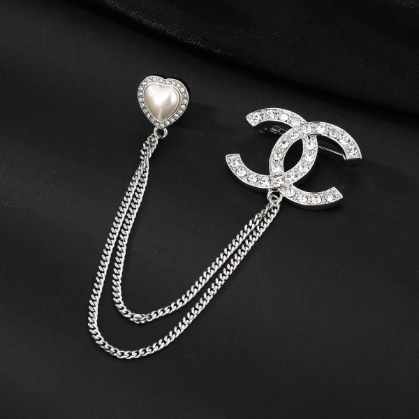 シャネルブローチ CHANEL 2025新作 ブローチ