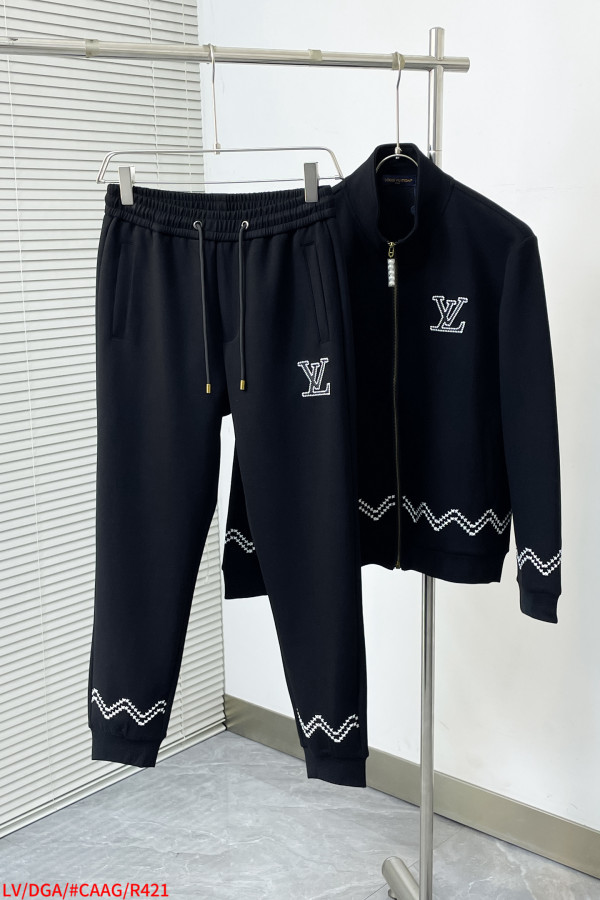 ルイヴィトン服 LOUIS VUITTON 2025新作 スーツ