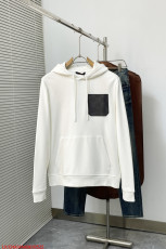 ルイヴィトン服 LOUIS VUITTON 2025新作 パーカー