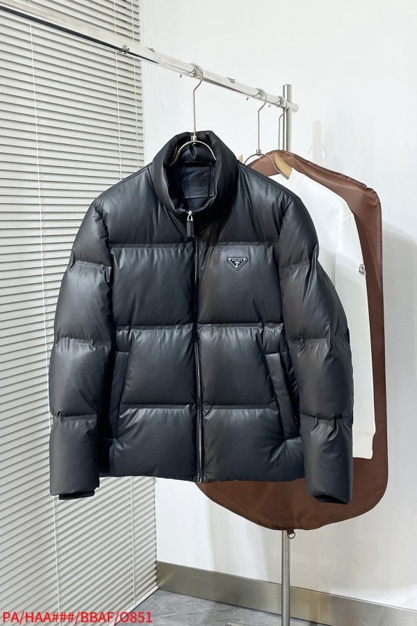 プラダ服 PRADA 2025新作 ダウンジャケット