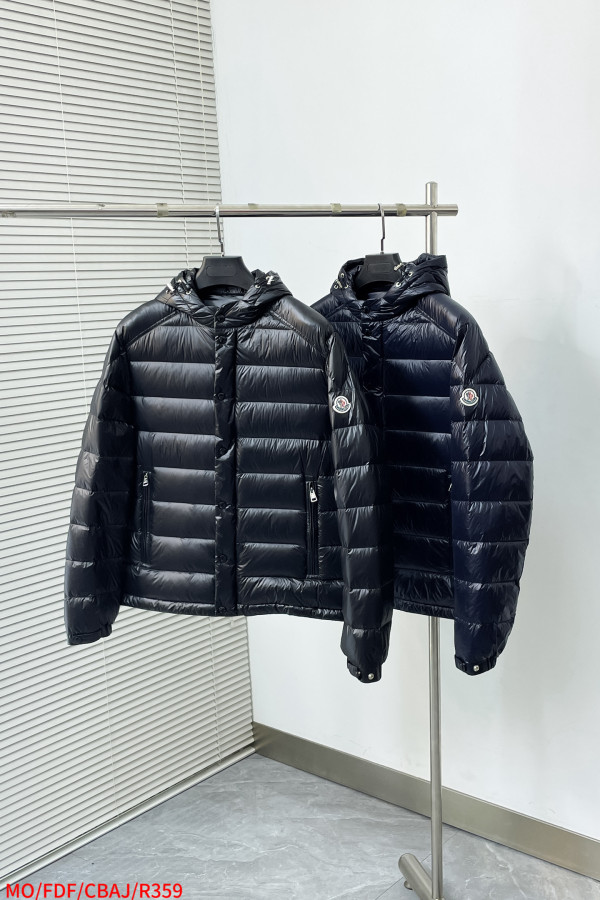 モンクレール服 MONCLER 2025新作 ダウンジャケット