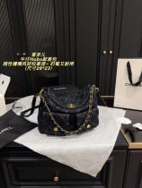 シャネルバッグ CHANEL 2025新作 メッセンジャーバッグ