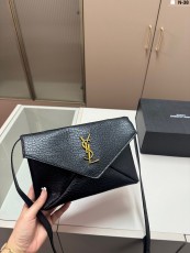 サンローランバッグ Yves Saint Laurent 2025新作 チェーンバッグ